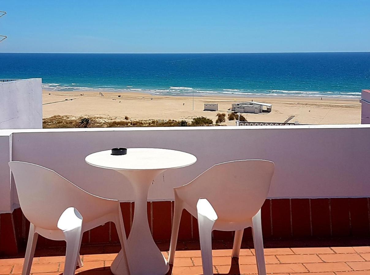 Apartamentos El Arrecife Conil De La Frontera Exterior foto