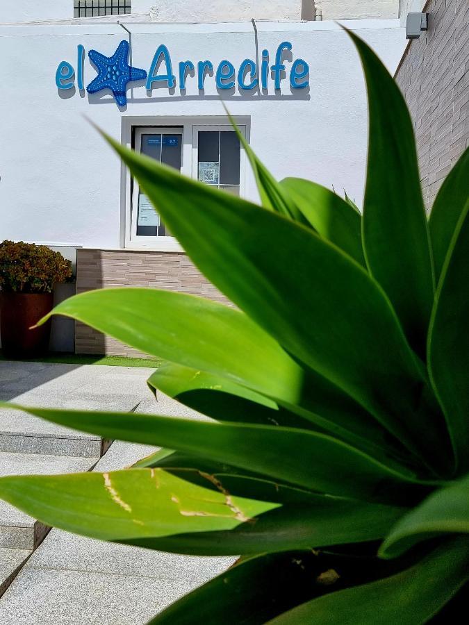 Apartamentos El Arrecife Conil De La Frontera Exterior foto