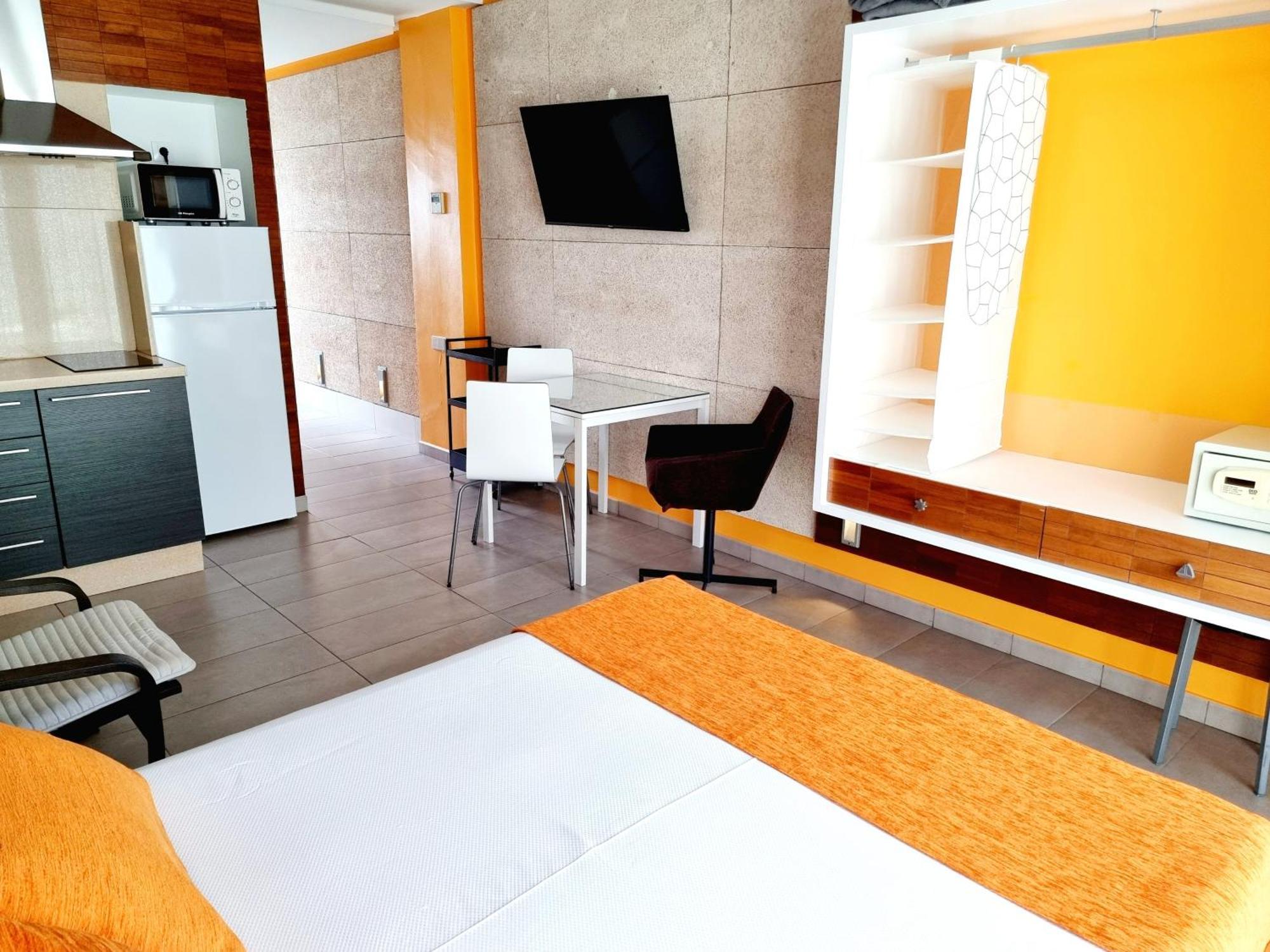 Apartamentos El Arrecife Conil De La Frontera Exterior foto