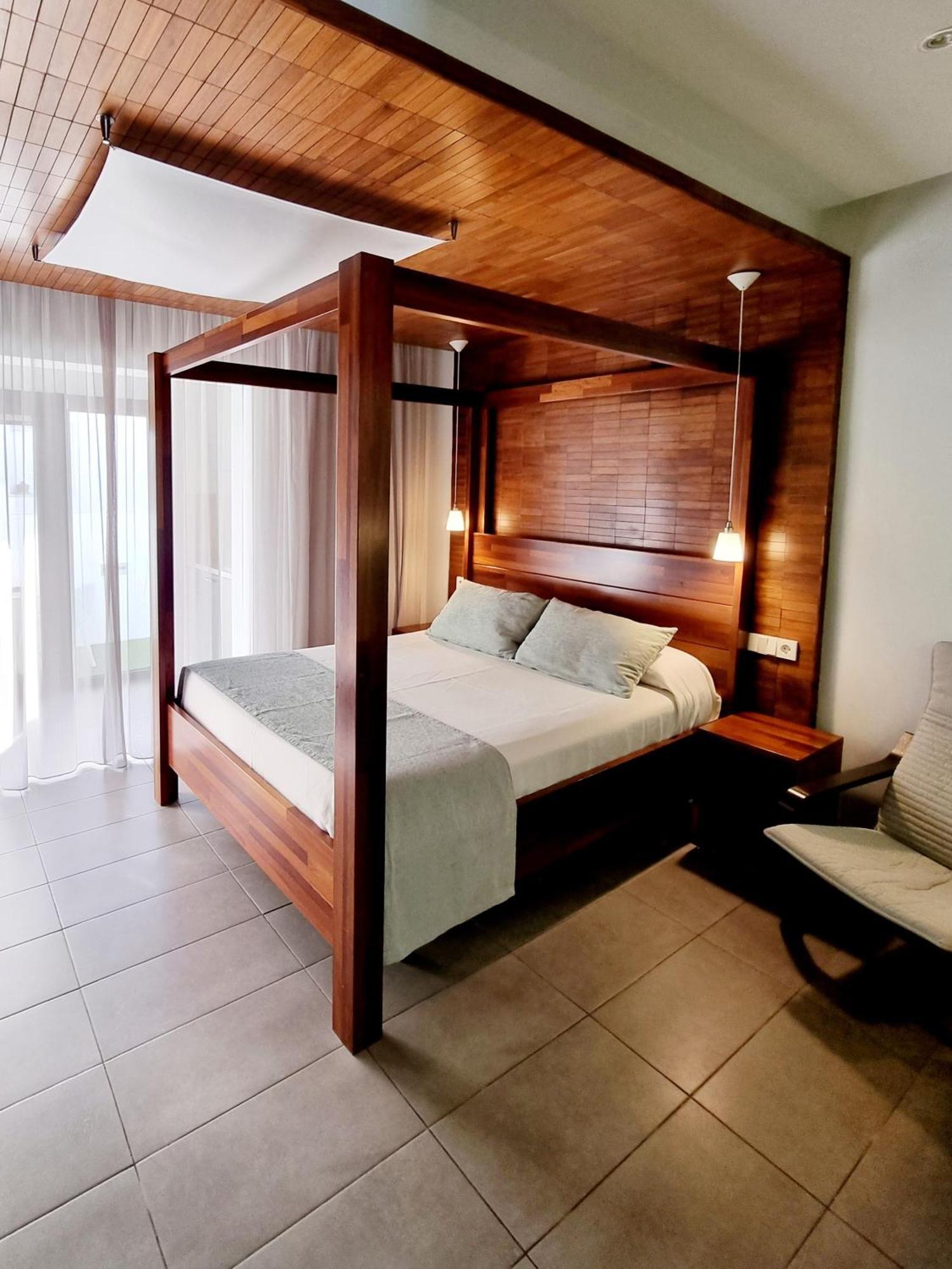 Apartamentos El Arrecife Conil De La Frontera Exterior foto