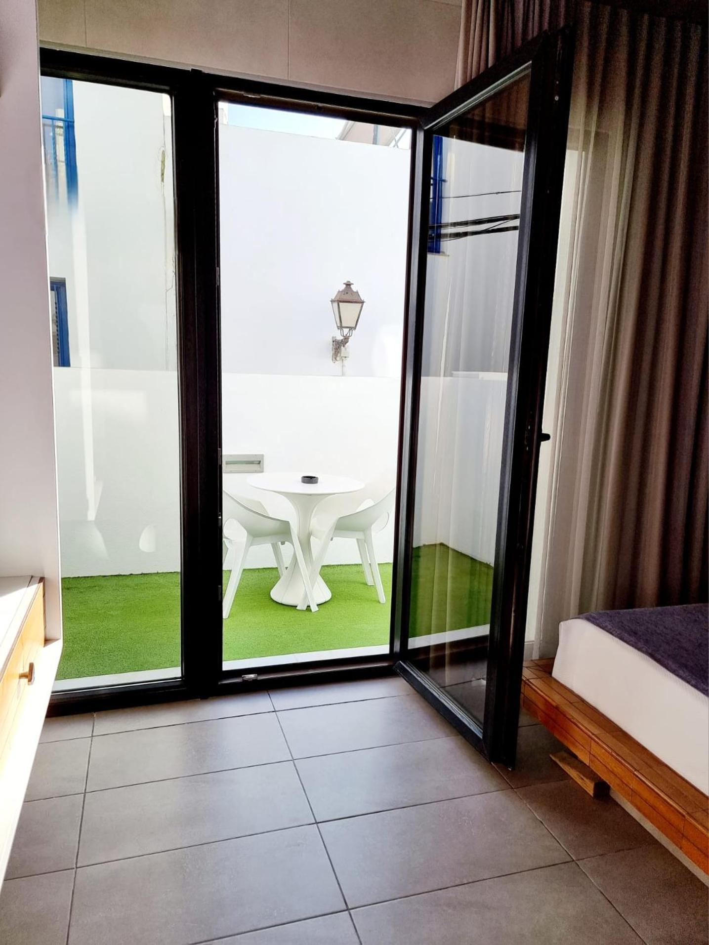 Apartamentos El Arrecife Conil De La Frontera Exterior foto
