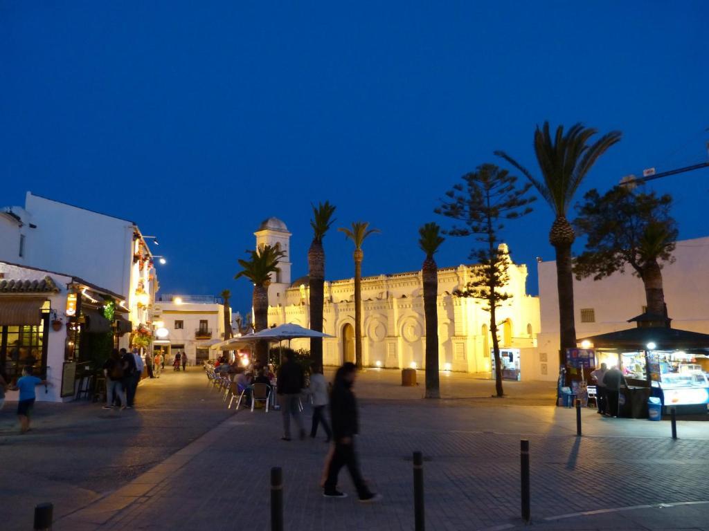 Apartamentos El Arrecife Conil De La Frontera Exterior foto